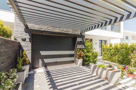 Moradia Moderna Almancil