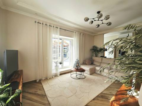 EXCLUSIVIDADE

Moradia V2 completamente renovada com qualidade