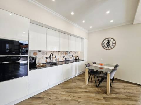 EXCLUSIVIDADE

Moradia V2 completamente renovada com qualidade