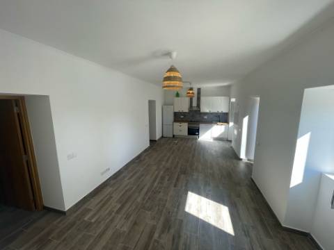 VENDIDA PELA 'TA MAISON DE RÊVE'