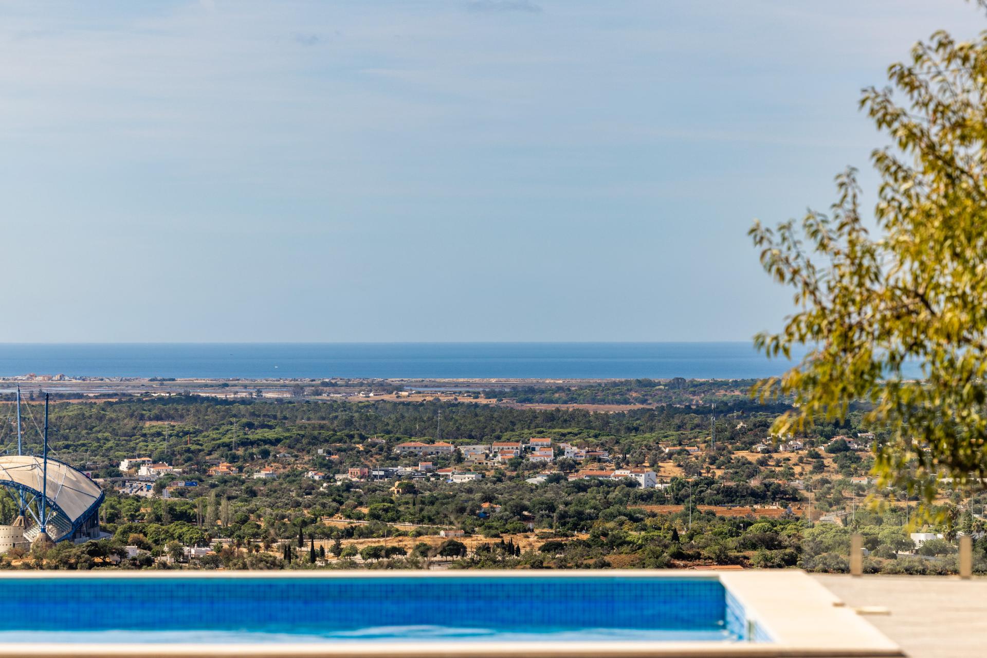 Villa de luxo com 6 quartos Santa Bárbara de Nexe € 1.500.000 | Casa de campo & Estúdio