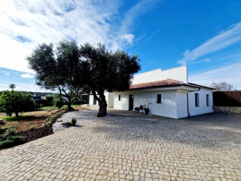 VENDIDA PELA ' TA MAISON DE RÊVE'