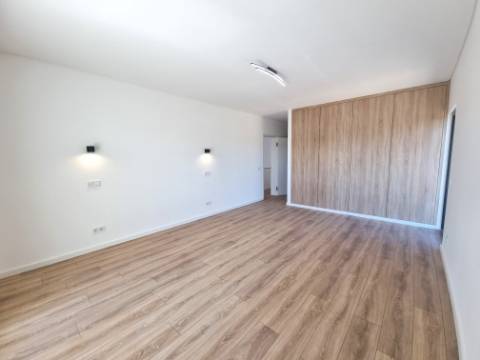 VENDIDA PELA ' TA MAISON DE RÊVE'