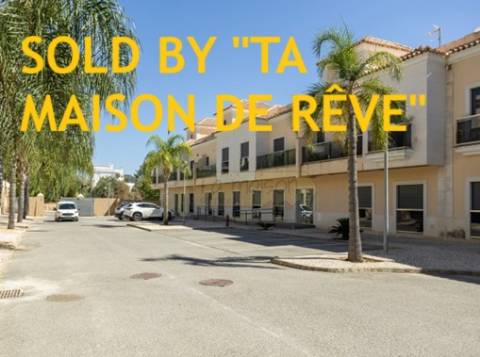 VENDIDO PELA ' TA MAISON DE RÊVE'
