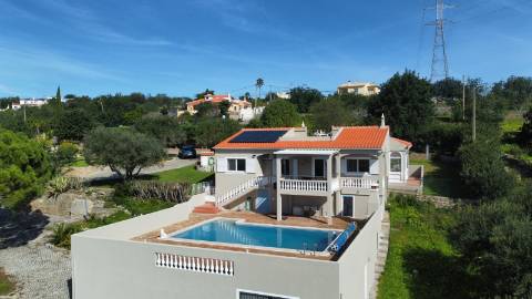 Moradia de 3 quartos com vista mar