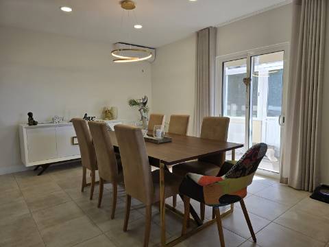 Moradia de 3 quartos com vista mar