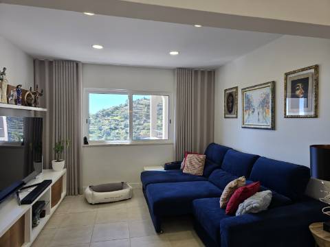 Moradia de 3 quartos com vista mar