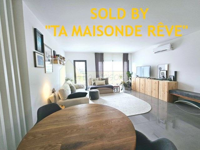 VENDIDA PELA ' TA MAISON DE RÊVE'