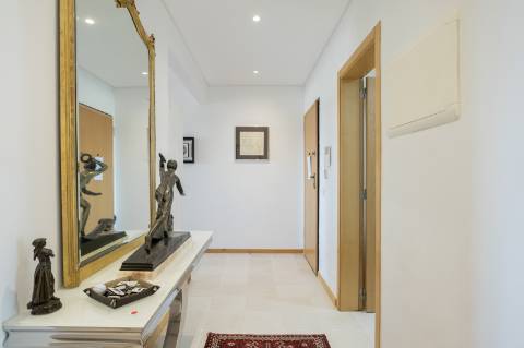 Magnifico apartamento situado numa zona calma de Vilamoura.