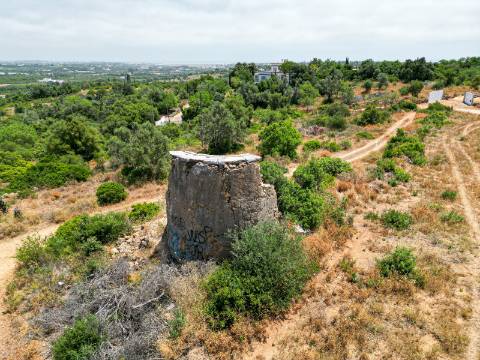 Terreno com vista mar e projecto aprovado