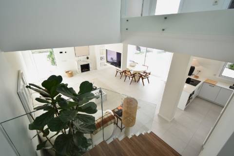 Moradia V4 com piscina e garagem perto Santa Barbra de Nexe