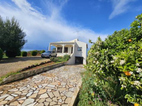 Moradia de 3 quartos +anexo numa zona calma