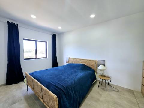 Moradia de 3 quartos +anexo numa zona calma