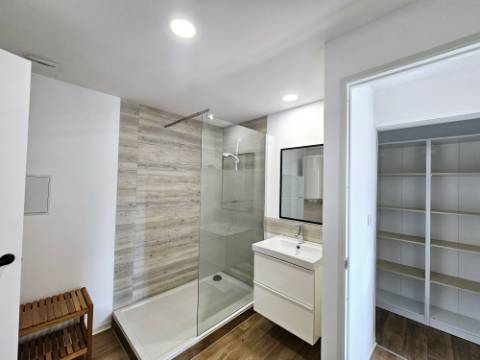 Moradia de 3 quartos +anexo numa zona calma