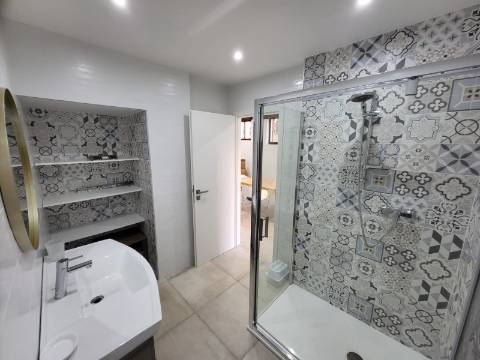 Moradia de 3 quartos +anexo numa zona calma