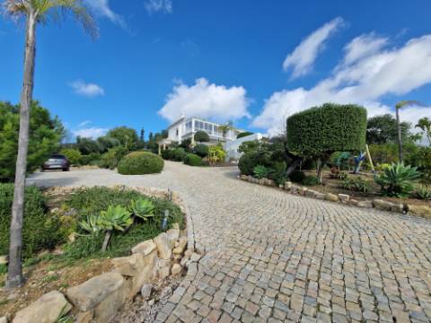 VENDIDA PELA ' TA MAISON DE RÊVE'