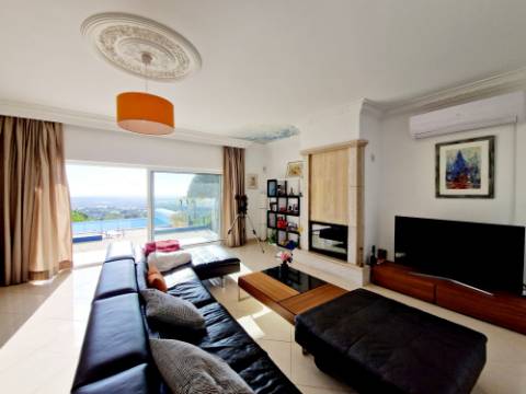 VENDIDA PELA ' TA MAISON DE RÊVE'