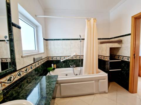 VENDIDA PELA ' TA MAISON DE RÊVE'