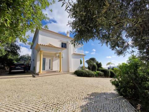 VENDIDA PELA ' TA MAISON DE RÊVE'