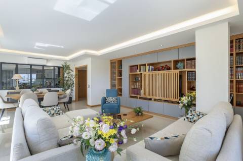 Excepcional apartamento com terraço e vistas deslumbrantes sobre a Ria Formosa