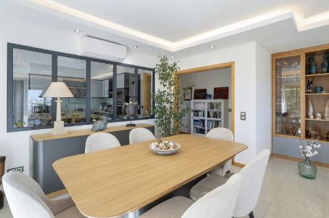 Excepcional apartamento com terraço e vistas deslumbrantes sobre a Ria Formosa