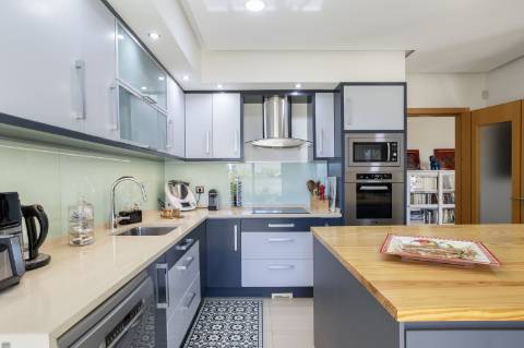 Excepcional apartamento com terraço e vistas deslumbrantes sobre a Ria Formosa