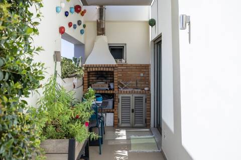 Excepcional apartamento com terraço e vistas deslumbrantes sobre a Ria Formosa