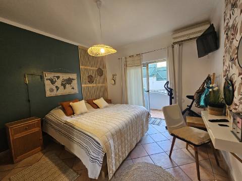 Excelente apartamento 3 quartos com piscina e garagem em Almancil