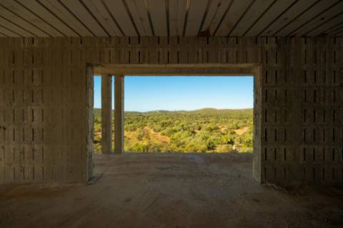 2 Moradias em construção disponíveis para venda no ponto de obra em que se encontram