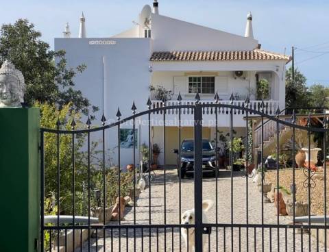 VENDIDA PELA ' TA MAISON DE RÊVE'