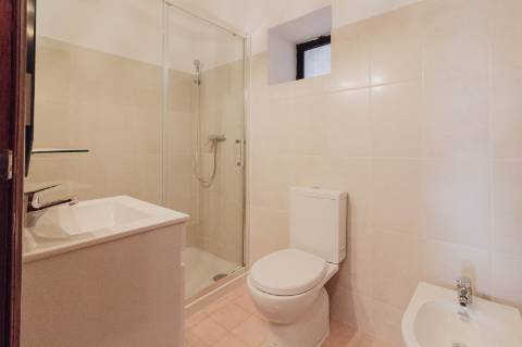 Moradia Tradicional Algarvia com 3 Quartos em Querença