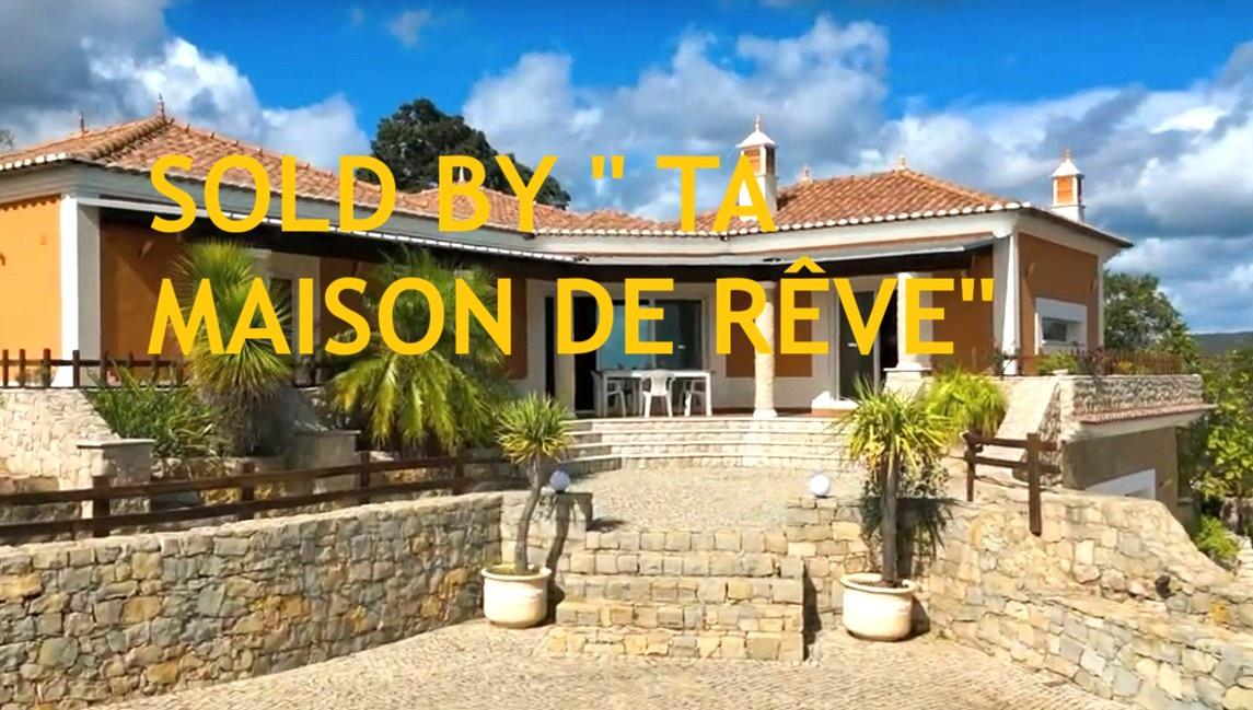 VENDIDA PELA 'TA MAISON DE RÊVE'
