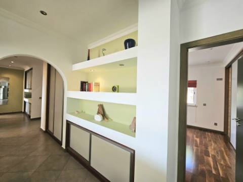 VENDIDA PELA 'TA MAISON DE RÊVE'