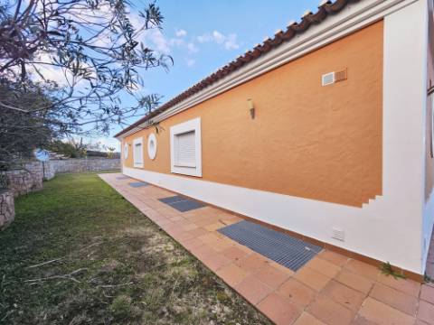 VENDIDA PELA 'TA MAISON DE RÊVE'