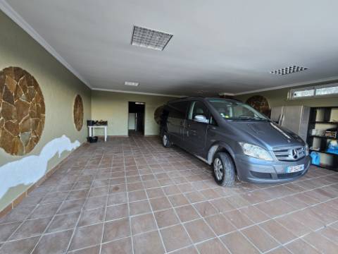 VENDIDA PELA 'TA MAISON DE RÊVE'