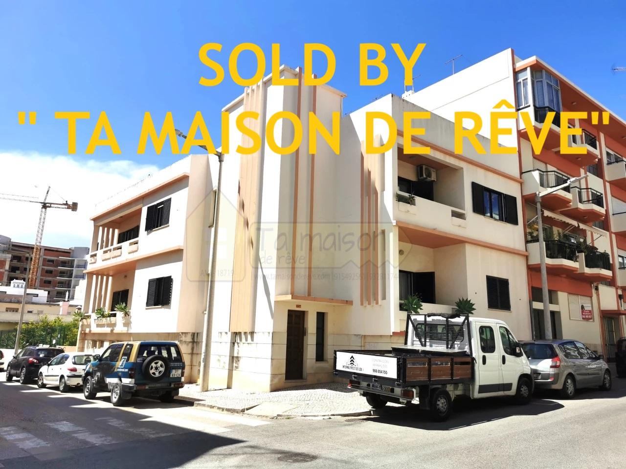 VENDIDO PELA ' TA MAISON DE RÊVE'
