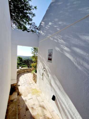 Magnífica Quinta renovada com bom gosto e vista mar.