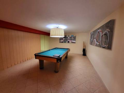 Moradia com 4 quartos Almancil com piscina privativa