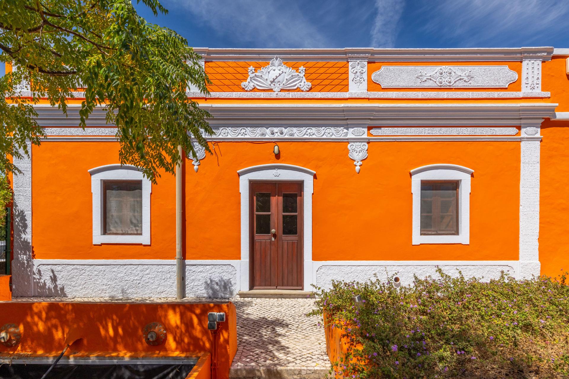 Quinta tradicional 5 quartos+ 2 no anexo+ piscina