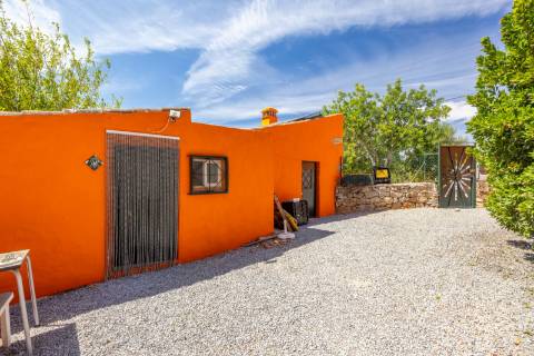 Quinta tradicional 5 quartos+ 2 no anexo+ piscina