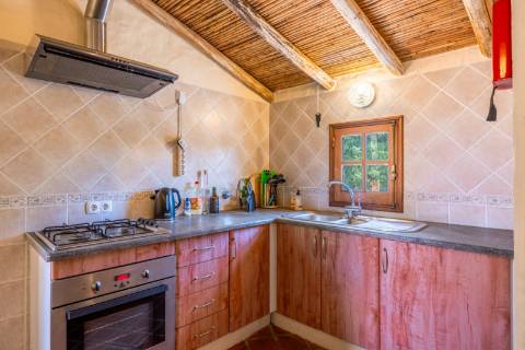 Quinta tradicional 5 quartos+ 2 no anexo+ piscina