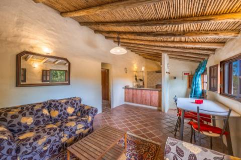 Quinta tradicional 5 quartos+ 2 no anexo+ piscina