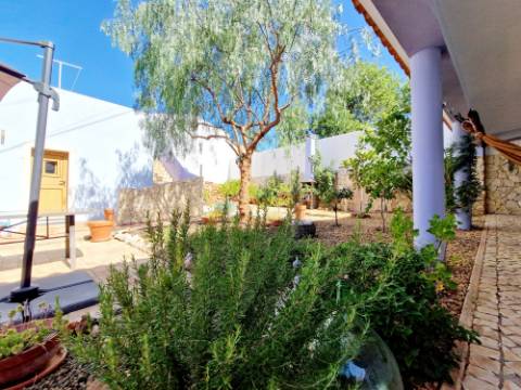 VENDIDA PELA ' TA MAISON DE RÊVE'