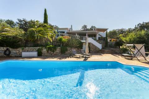 VENDIDA PELA ' TA MAISON DE RÊVE'