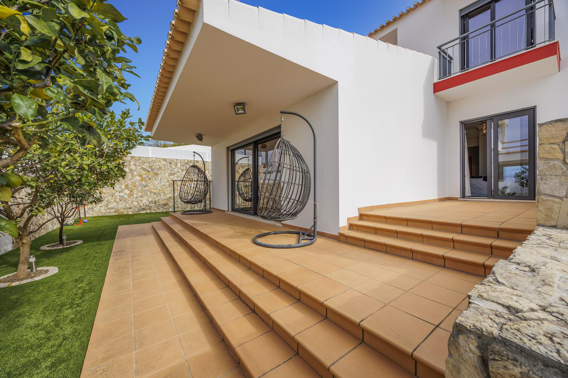 Villa Elegante em Localização Única