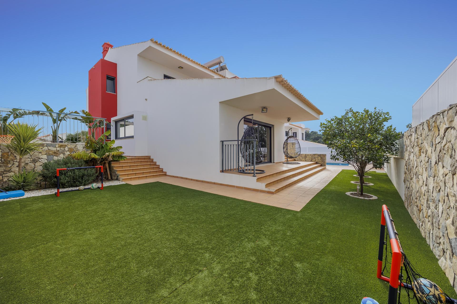 Villa Elegante em Localização Única