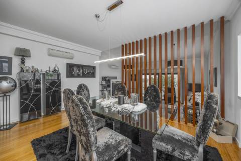 Villa Elegante em Localização Única