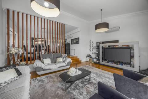 Villa Elegante em Localização Única