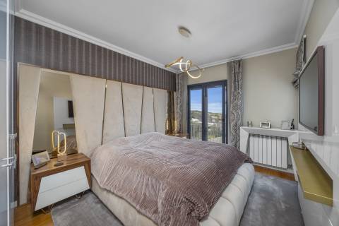 Villa Elegante em Localização Única