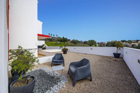 Villa Elegante em Localização Única